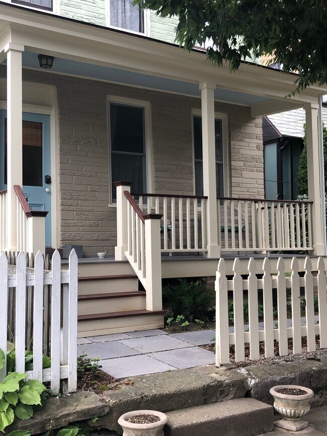 74 S Main St Rentals in Lambertville, NJ