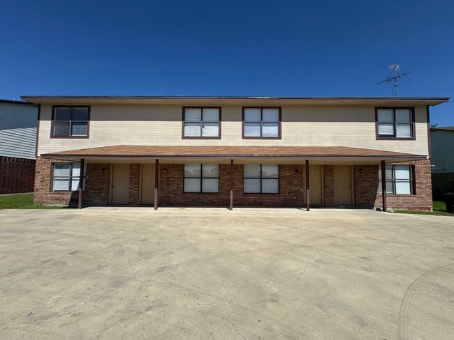 1210 Monroe Loop, Unit Apt C