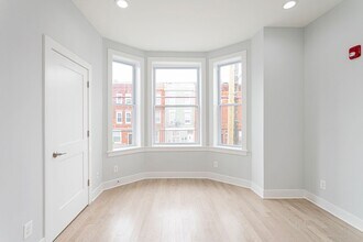 2808 W Oxford St in Philadelphia, PA - Building Photo - Building Photo