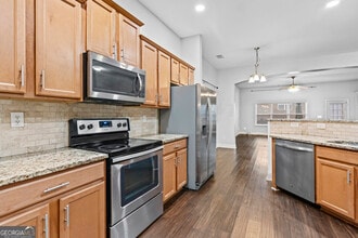 1209 Heartwood Ave in Mcdonough, GA - Building Photo - Building Photo