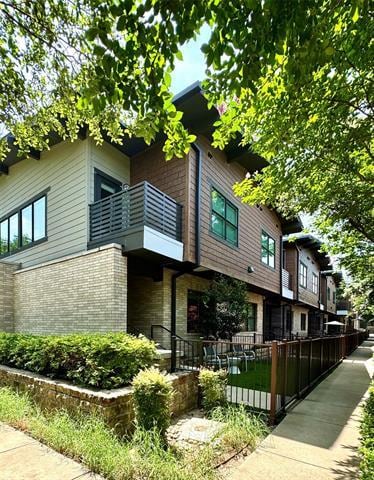 property at 5607 Belmont Ave