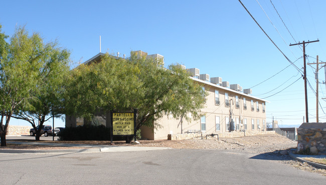 6250 Partello St in El Paso, TX - Building Photo - Building Photo