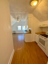 1032 Hope St in Providence, RI - Building Photo - Building Photo