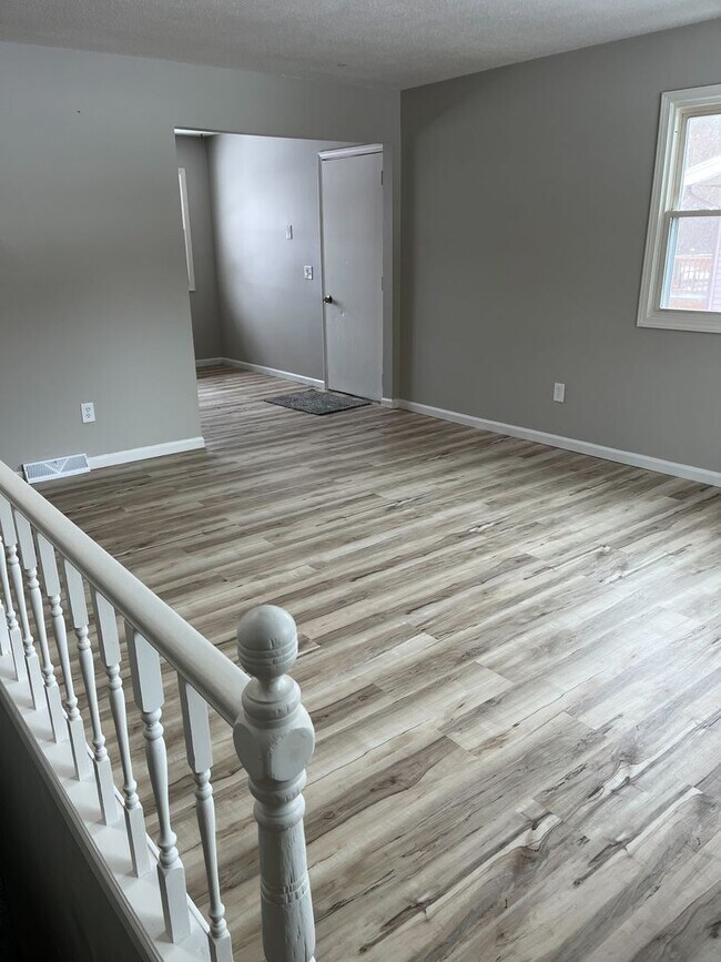 715 Coleman St SE-Unit -717 Coleman in Grand Rapids, MI - Building Photo - Building Photo