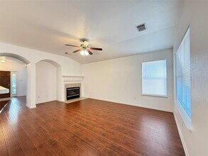 522 Cedar Branch Dr in League City, TX - Building Photo - Building Photo
