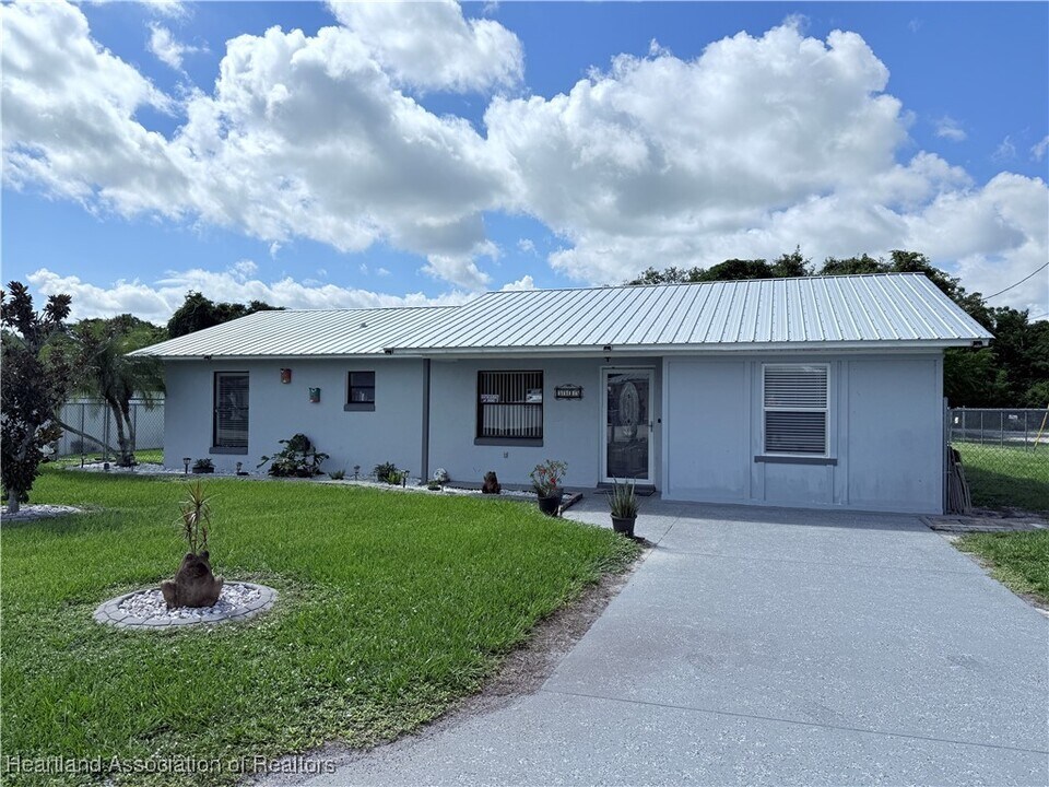 3515 Marlin Dr in Sebring, FL - Building Photo