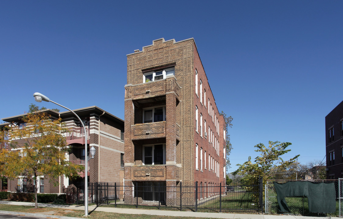 3809 S Ellis Ave in Chicago, IL - Foto de edificio