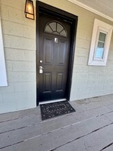 402 S Holly St in Greenville, NC - Foto de edificio - Building Photo