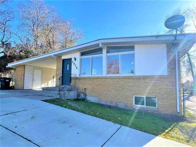 property at 2575 W 4800 S