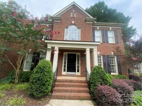 8730 Devonshire Dr in Huntersville, NC - Building Photo - Building Photo