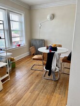 4421 W Fullerton Ave in Chicago, IL - Building Photo - Building Photo