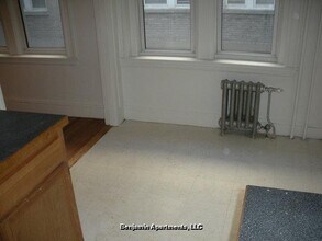 1175 Boylston St, Unit 48 in Boston, MA - Building Photo - Building Photo