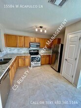 15584 W Acapulco Ln in Surprise, AZ - Building Photo - Building Photo