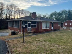 2913 Confederate Ave