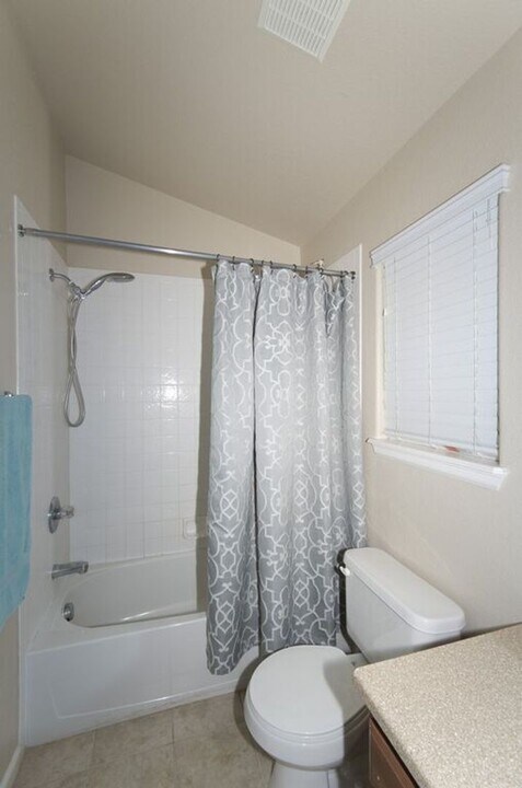 11941 Corbu Heights in Peyton, CO - Foto de edificio