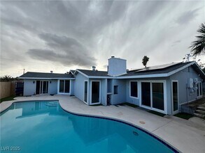 3140 Hebard Dr in Las Vegas, NV - Building Photo - Building Photo