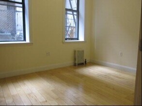 248 Mott St in New York, NY - Building Photo - Building Photo