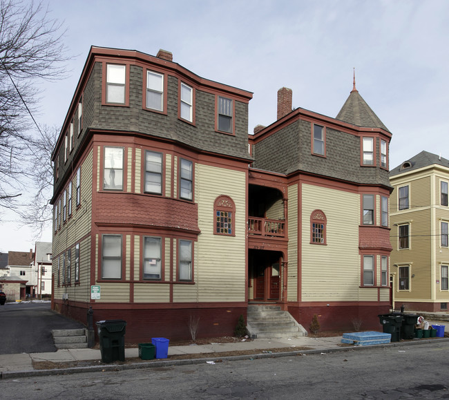 111-119 Wood St in Providence, RI - Building Photo - Building Photo