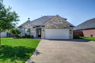Available August 2026! Beautiful 5 Bed/4 B in College Station, TX - Building Photo