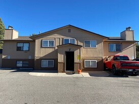 127 W 45th St in Loveland, CO - Building Photo