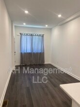 2032 N 18th St in Philadelphia, PA - Building Photo - Building Photo