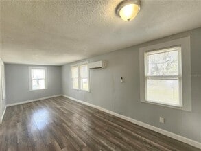 503 Longfellow Blvd in Lakeland, FL - Building Photo - Building Photo