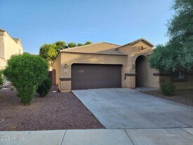 7643 W Charter Oak Rd in Peoria, AZ - Building Photo