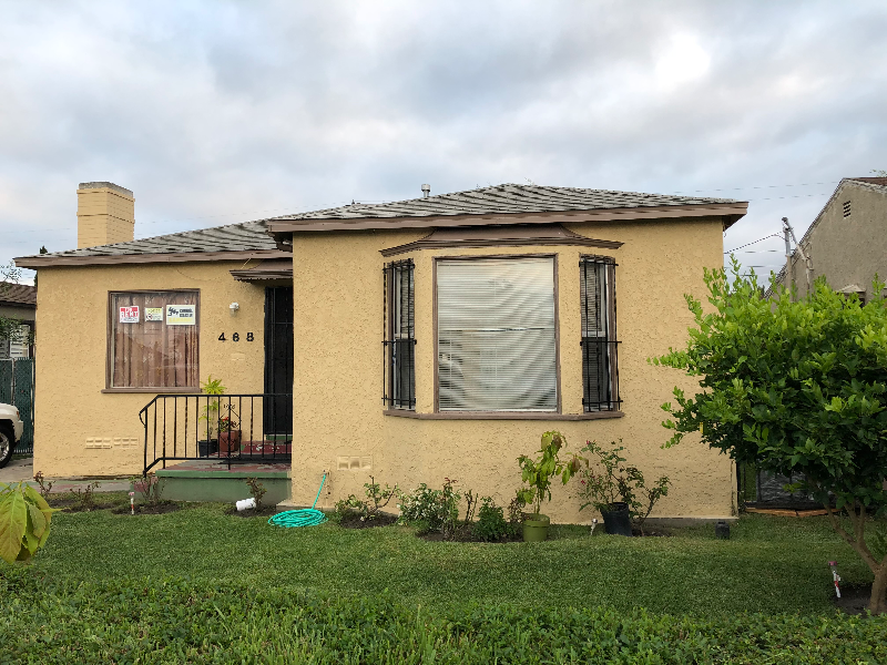 468 W Arbutus St in Compton, CA - Building Photo