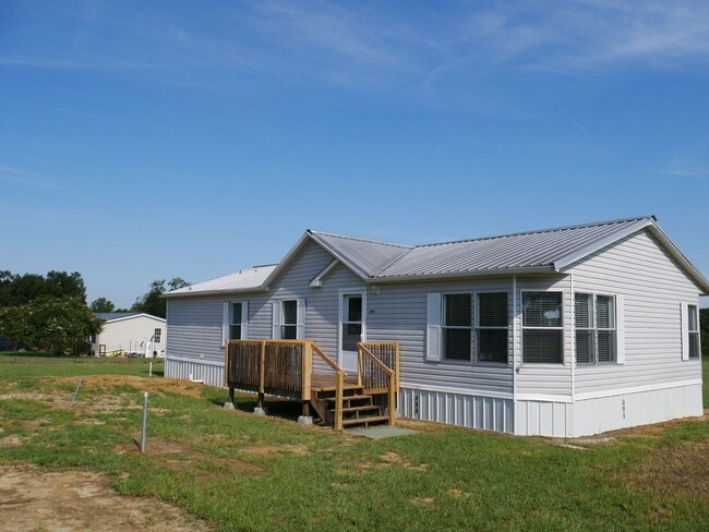 property at 895 Oliff Rd