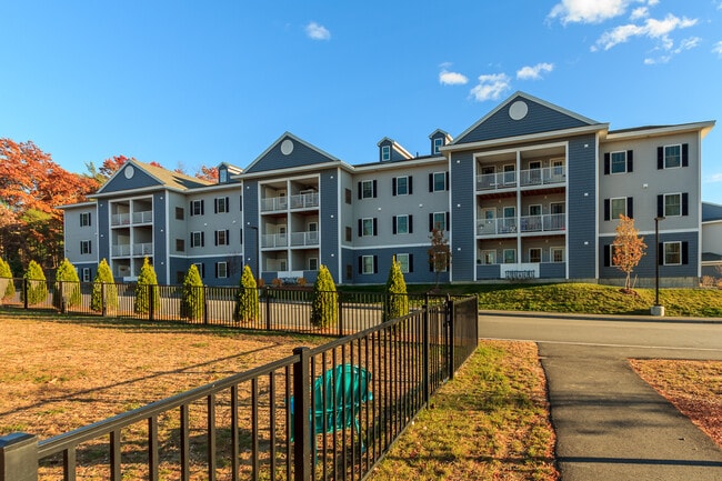 Bow Lane/ Next Gen, LLC in Bedford, NH - Building Photo - Building Photo
