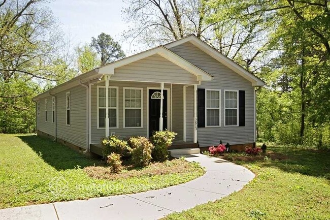 property at 2613 Davenport St