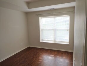 410 W Mahogany Ct in Palatine, IL - Building Photo - Building Photo