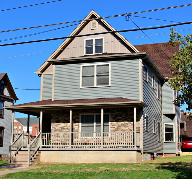 924 Wayne Ave Rentals in Indiana, PA