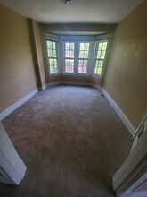 921 De Mun Ave, Unit 2N in Clayton, MO - Building Photo - Building Photo