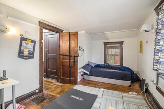 852 Brookwood Pl in Ann Arbor, MI - Building Photo - Building Photo