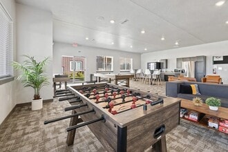 Blue Ridge Commons in Altoona, IA - Building Photo - Building Photo