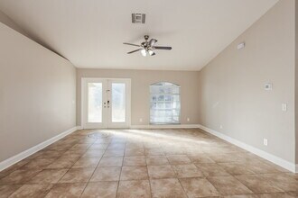1729 SW 23rd St, Unit 343424 in Cape Coral, FL - Foto de edificio - Building Photo