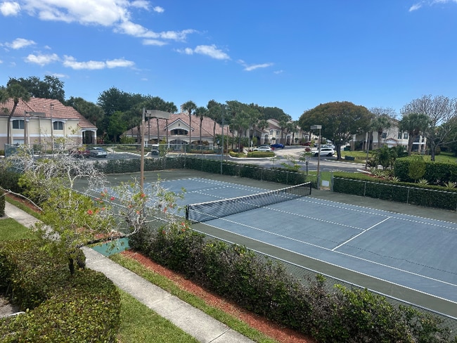815 Boynton Beach Blvd in Boynton Beach, FL - Building Photo - Building Photo