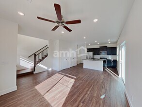 33091 Eagle Peak Ln in Black Diamond, WA - Building Photo - Building Photo