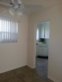 Kitchen/Dining Area - Ladera Townhouse Apartments in Los Angeles, California