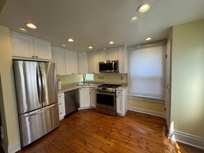 545 Cedar Alley in Columbus, OH - Building Photo - Building Photo