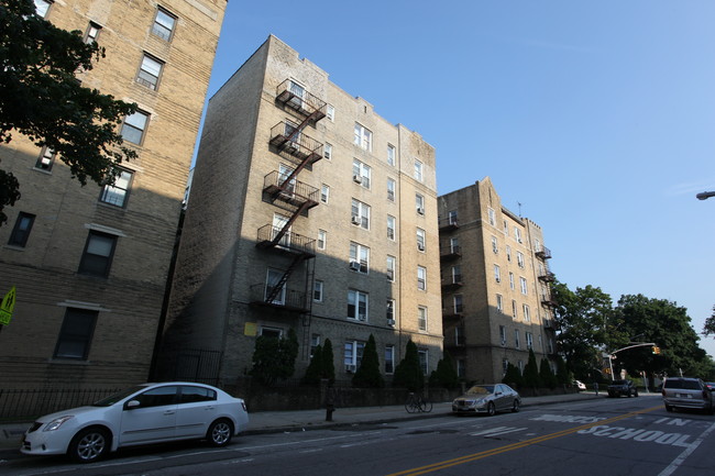 3620 Bedford Ave in Brooklyn, NY - Foto de edificio - Building Photo