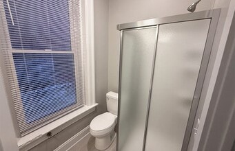 2724 Jefferson Ave in Cincinnati, OH - Building Photo - Building Photo