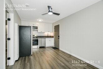 4142 44th St in San Diego, CA - Foto de edificio - Building Photo