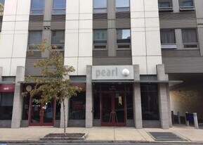 111 N 9th St, Unit 517 in Philadelphia, PA - Building Photo