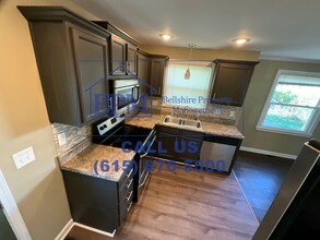 1316 Hawkins St in Nashville, TN - Building Photo - Building Photo