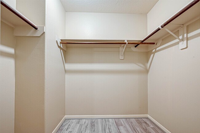 3522 Clipper Winds Way