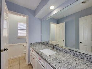 17326 Ponderosa Pines Dr in Houston, TX - Foto de edificio - Building Photo