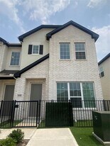 12400 Greens Rd in Atascocita, TX - Building Photo
