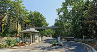 1450 Cliff Ct in Columbus, OH - Building Photo - Building Photo